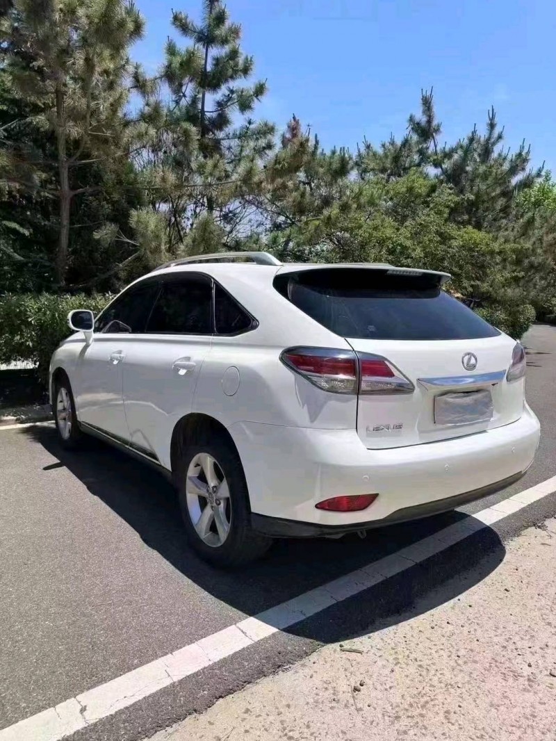 青岛12年雷克萨斯RX4