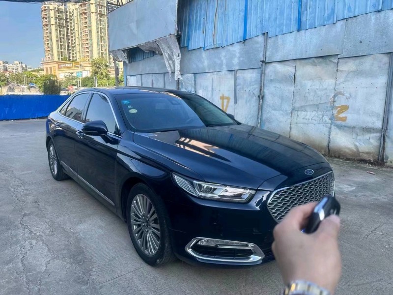 广州17年福特金牛座3