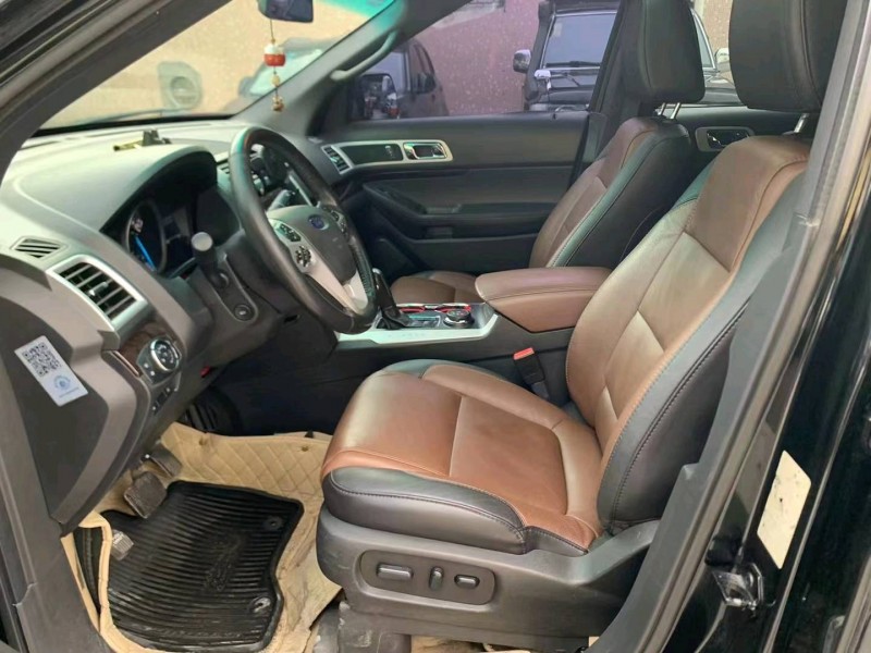 东莞15年福特探险者4