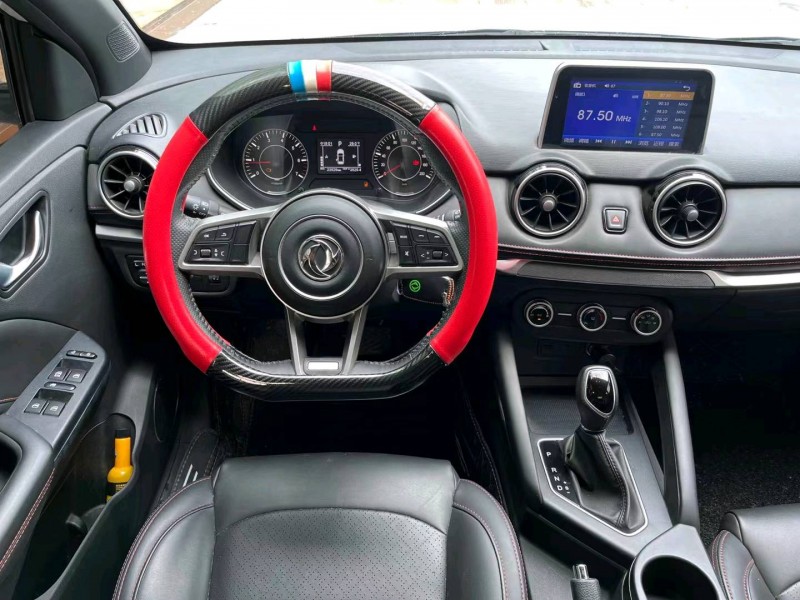 宜昌21年东风风光3