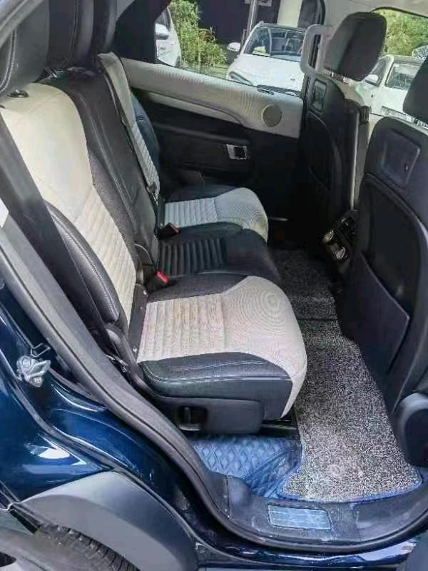 重庆21年路虎发现6