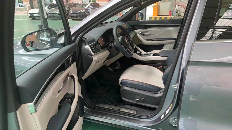 邯郸23年比亚迪宋2