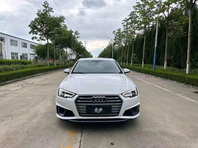 东营19年奥迪A4L1