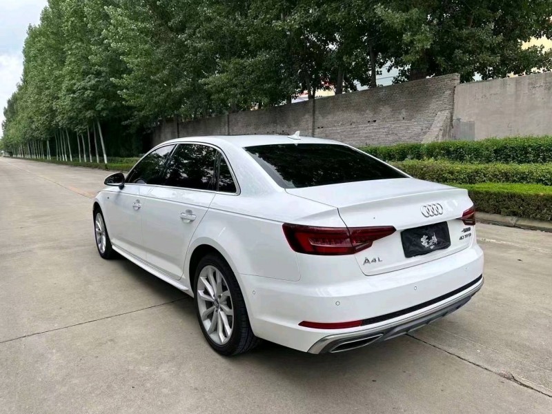 东营19年奥迪A4L5