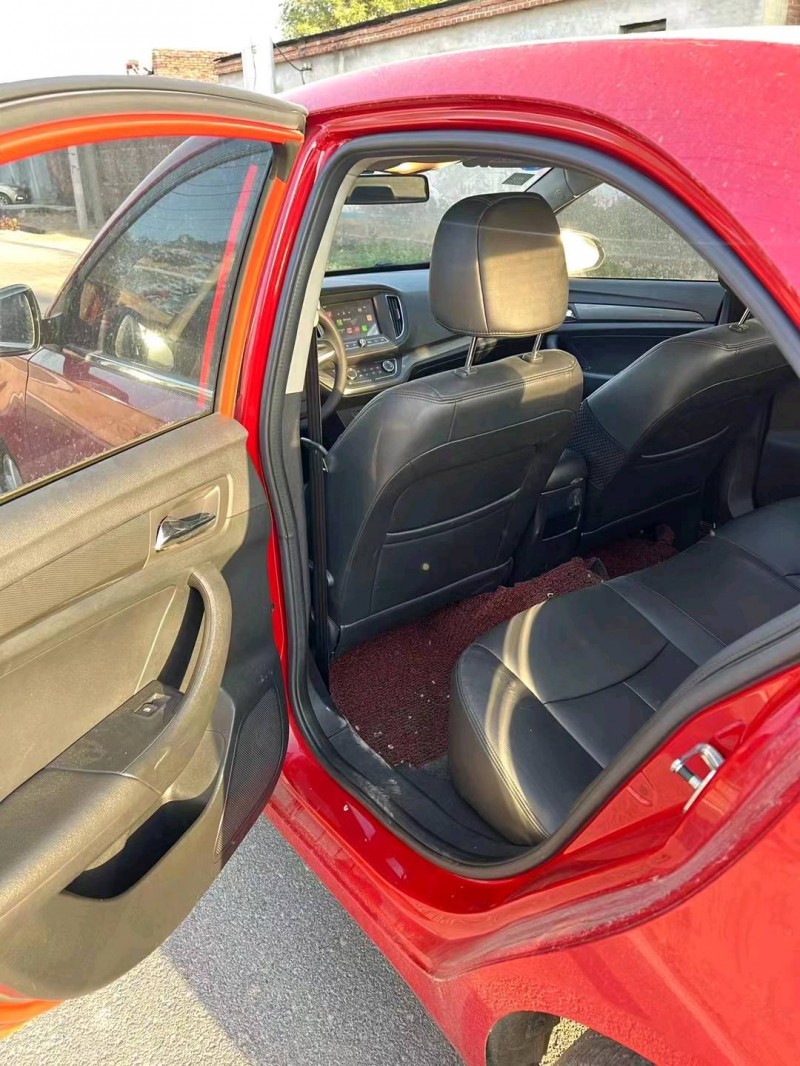 东营16年荣威3604