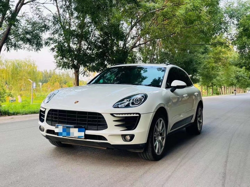 潍坊15年保时捷Macan2