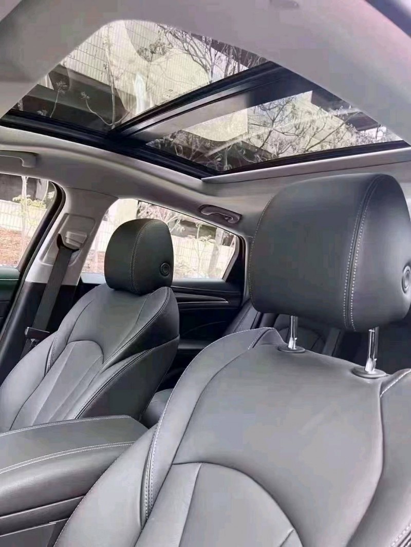 邯郸23年别克君越4