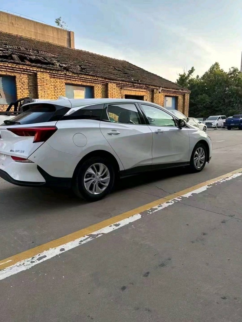 邯郸23年别克微蓝3