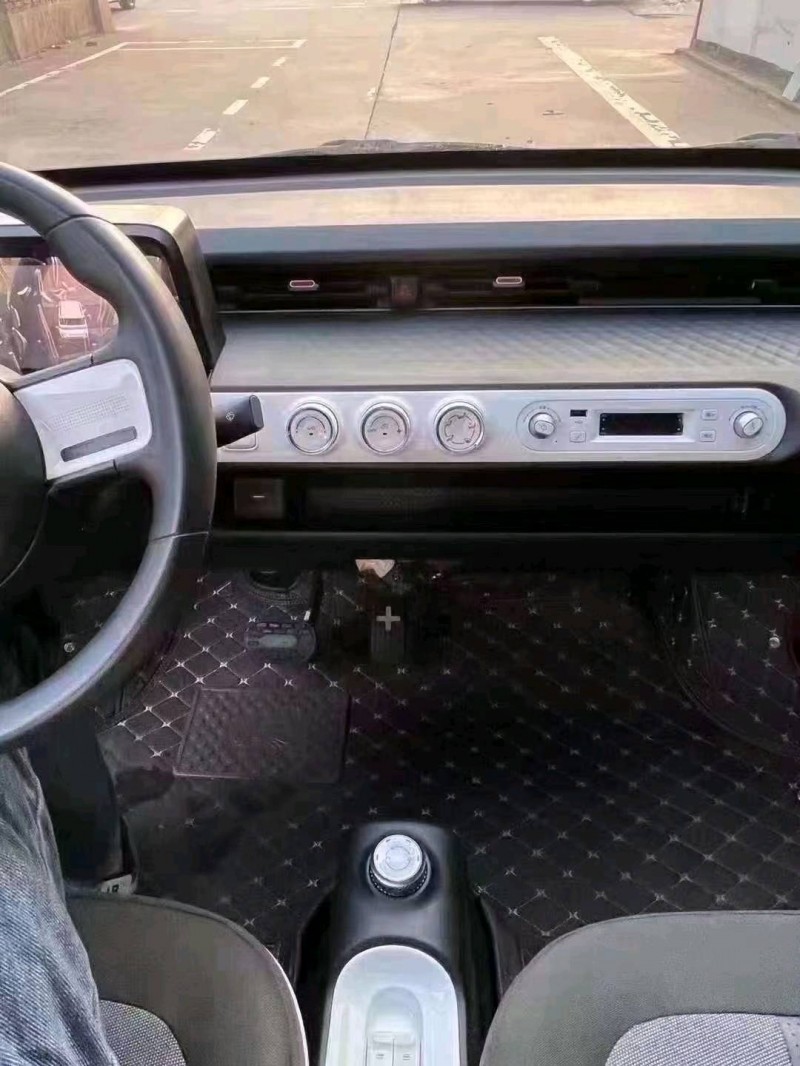 邯鄲23年五菱汽車宏光MINI EV7