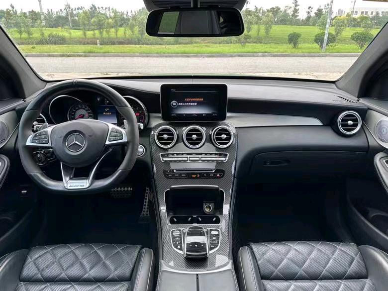 盐城19年奔驰GLC5