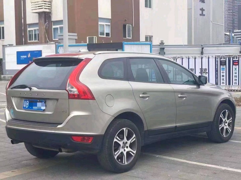 深圳12年沃尔沃XC607