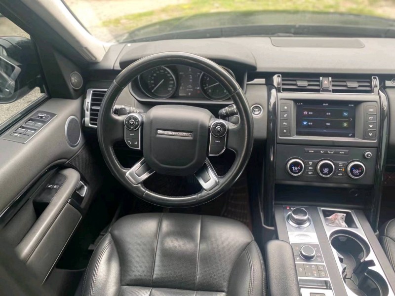 广州17年路虎发现7