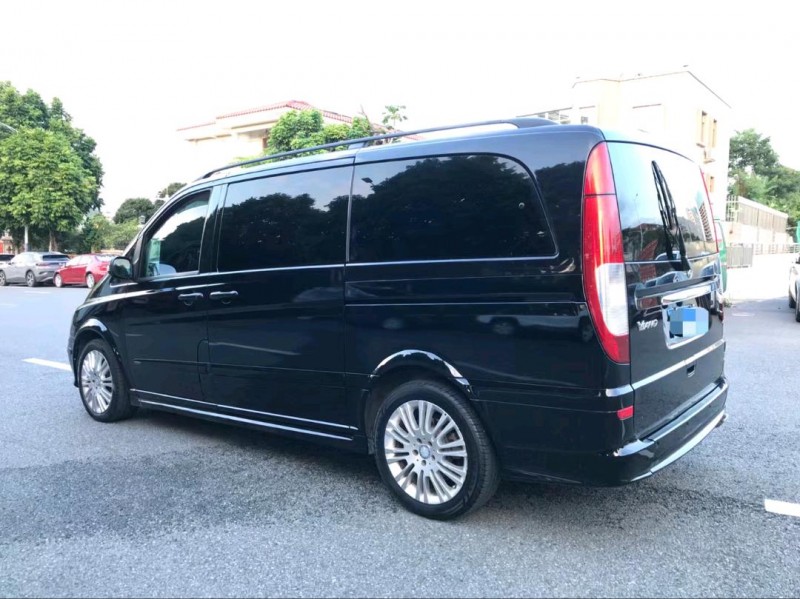 深圳11年奔驰唯雅诺7