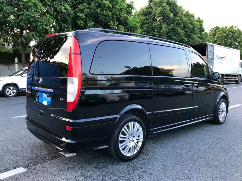 深圳11年奔驰唯雅诺8