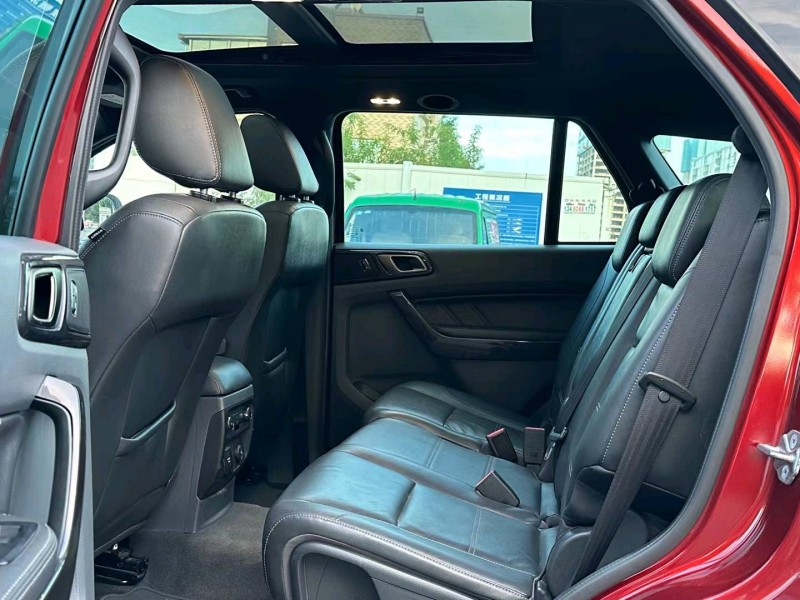 广州15年福特撼路者4