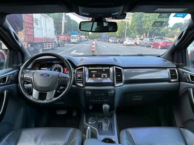 广州15年福特撼路者6