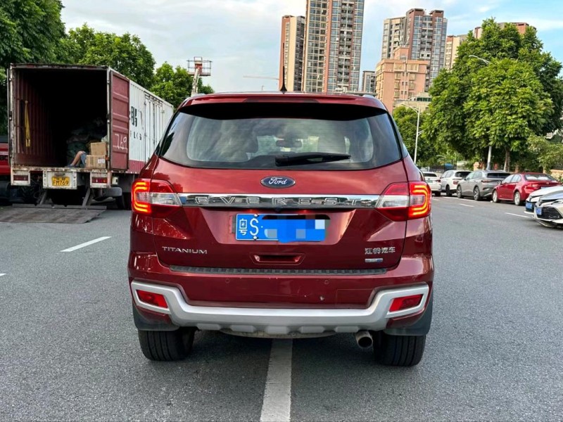 广州15年福特撼路者9