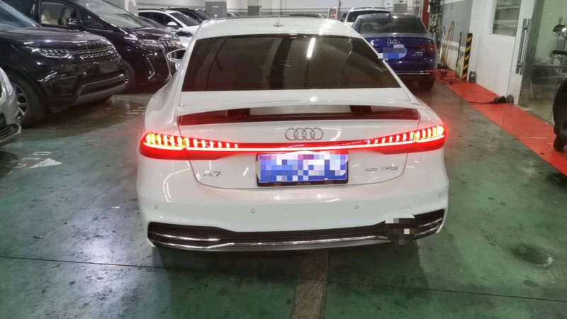 嘉兴22年奥迪A7L5