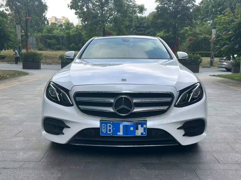 广州19年奔驰E1