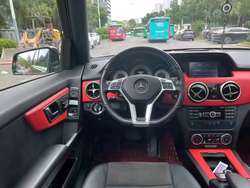 深圳15年奔驰GLK6