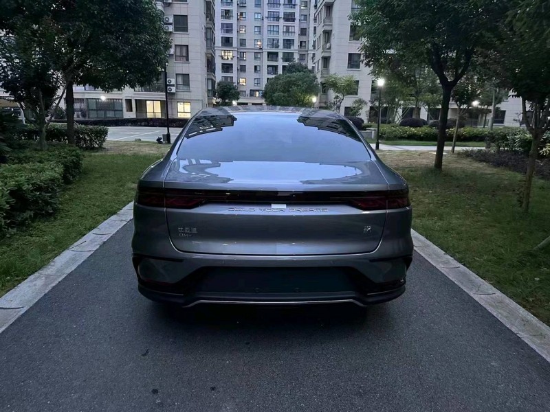 嘉興23年比亞迪漢9