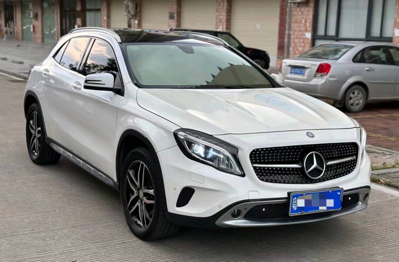 汕头15年奔驰GLA4