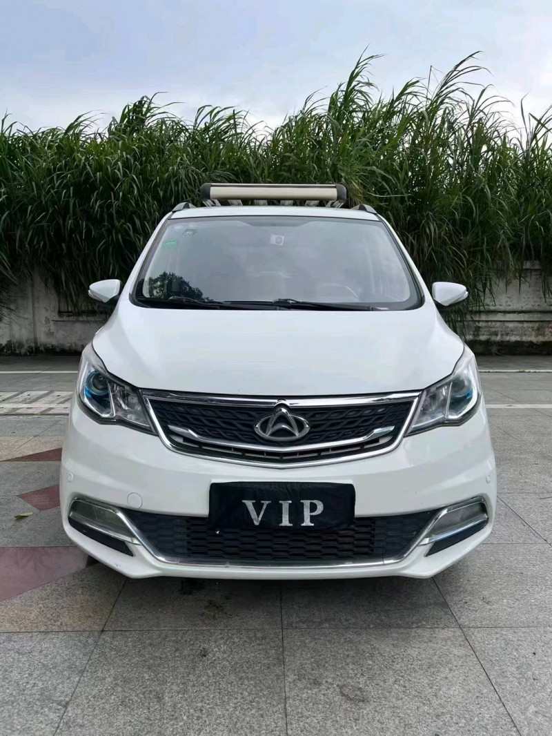 珠海17年長安汽車歐尚1