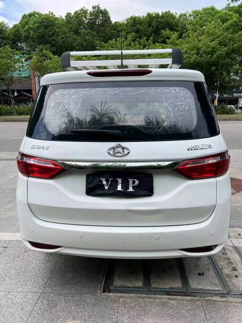 珠海17年長安汽車歐尚5