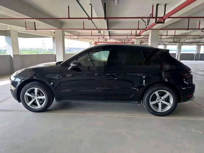 嘉兴15年保时捷Macan8
