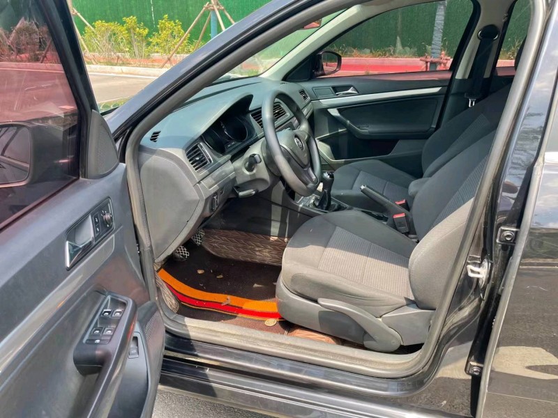 廊坊16年大众朗逸5