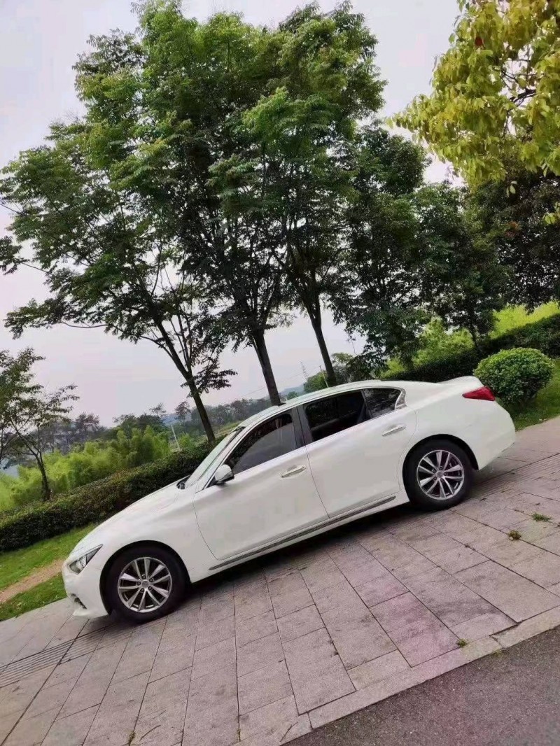 湖州15年英菲尼迪Q50L4
