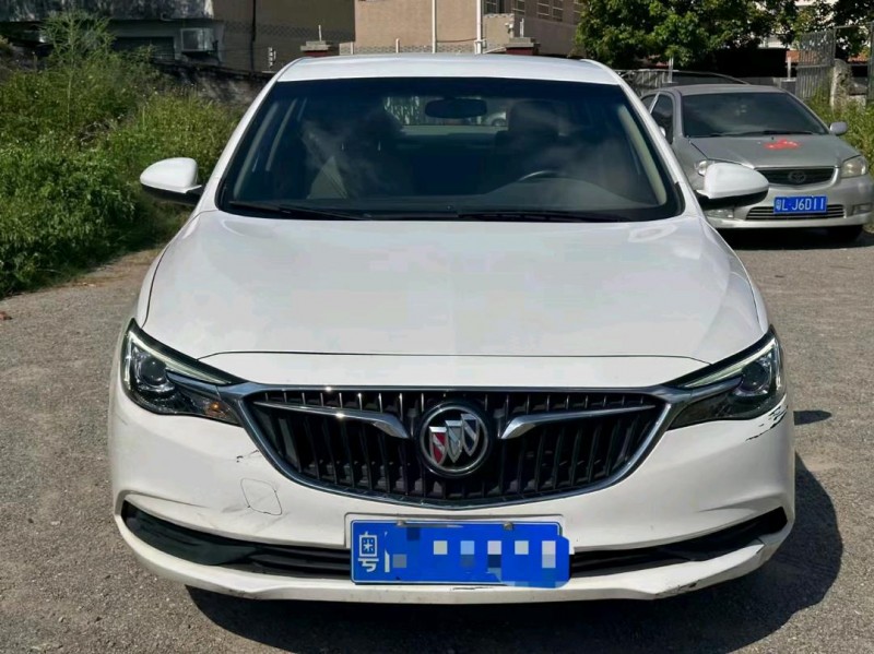 珠海19年别克英朗1