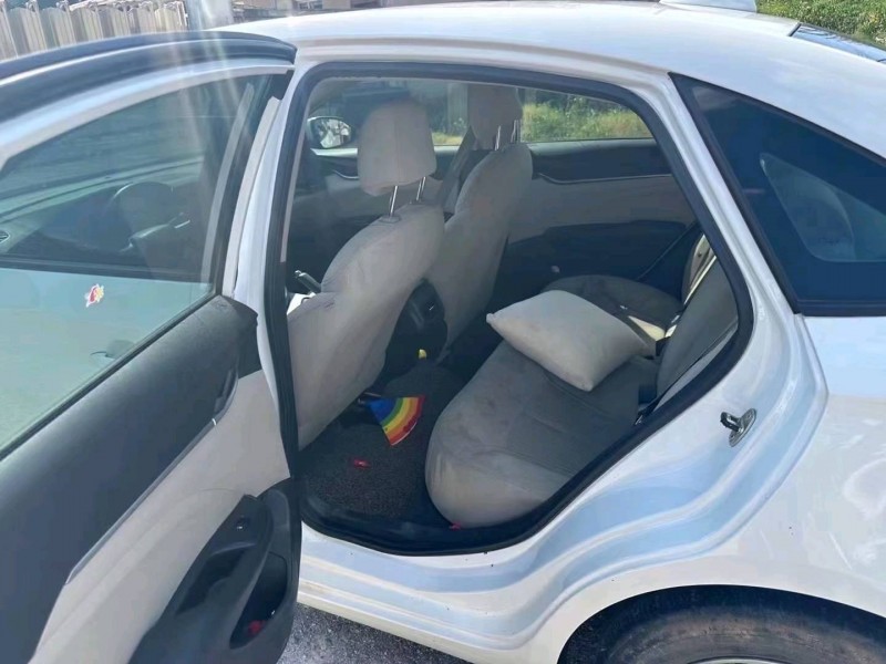 珠海19年别克英朗4