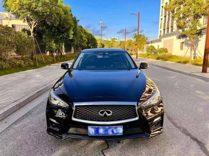 嘉兴18年英菲尼迪Q50L1
