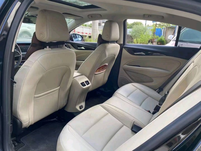 珠海21年别克君威5