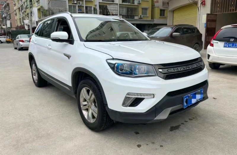 珠海18年長安汽車CS753