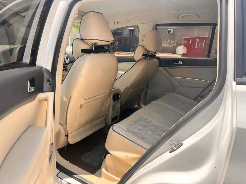 保定15年大众途观5