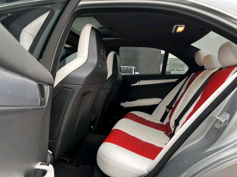 东莞11年奔驰AMG5