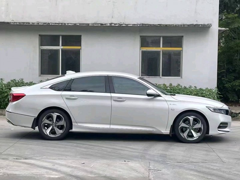 宜昌20年本田雅阁6