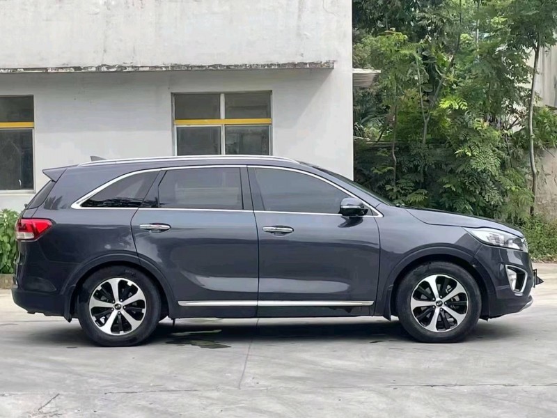 宜昌15年起亚索兰托3