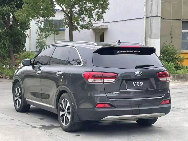 宜昌15年起亚索兰托6