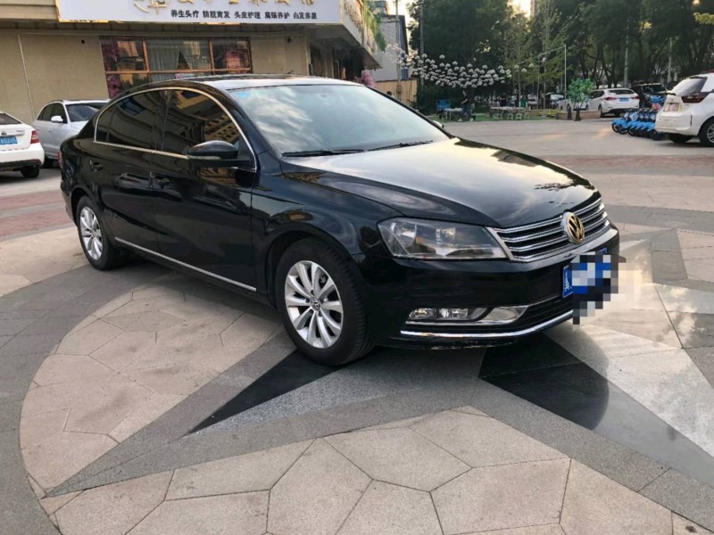 保定13年大众迈腾2