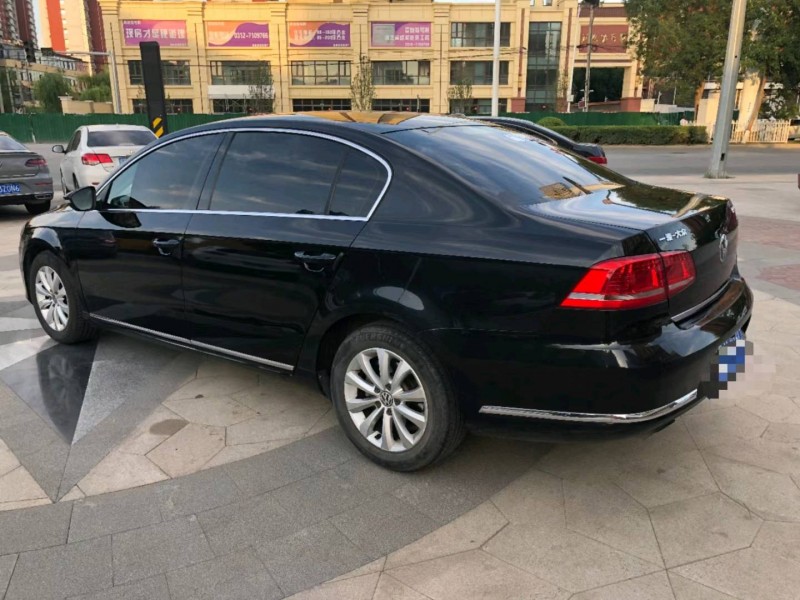 保定13年大众迈腾8