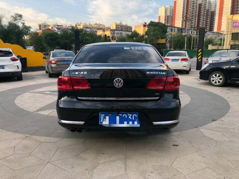 保定13年大众迈腾9