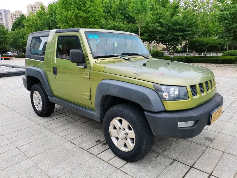 济宁14年北汽制造BJ404