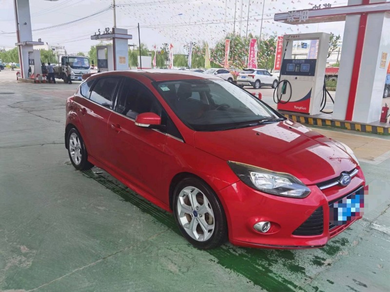 保定13年福特福克斯3