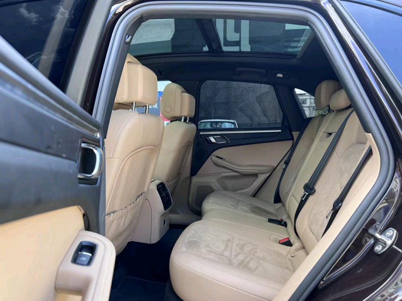 东莞21年保时捷Macan5