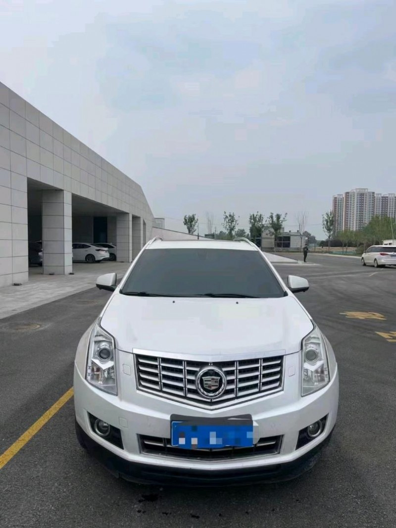 东营14年凯迪拉克SRX1