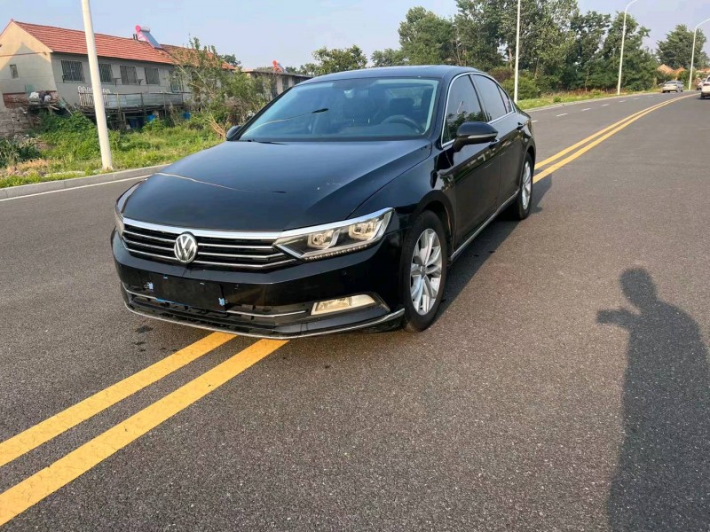 济南18年大众迈腾3