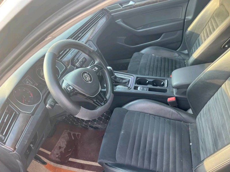 济南18年大众迈腾4